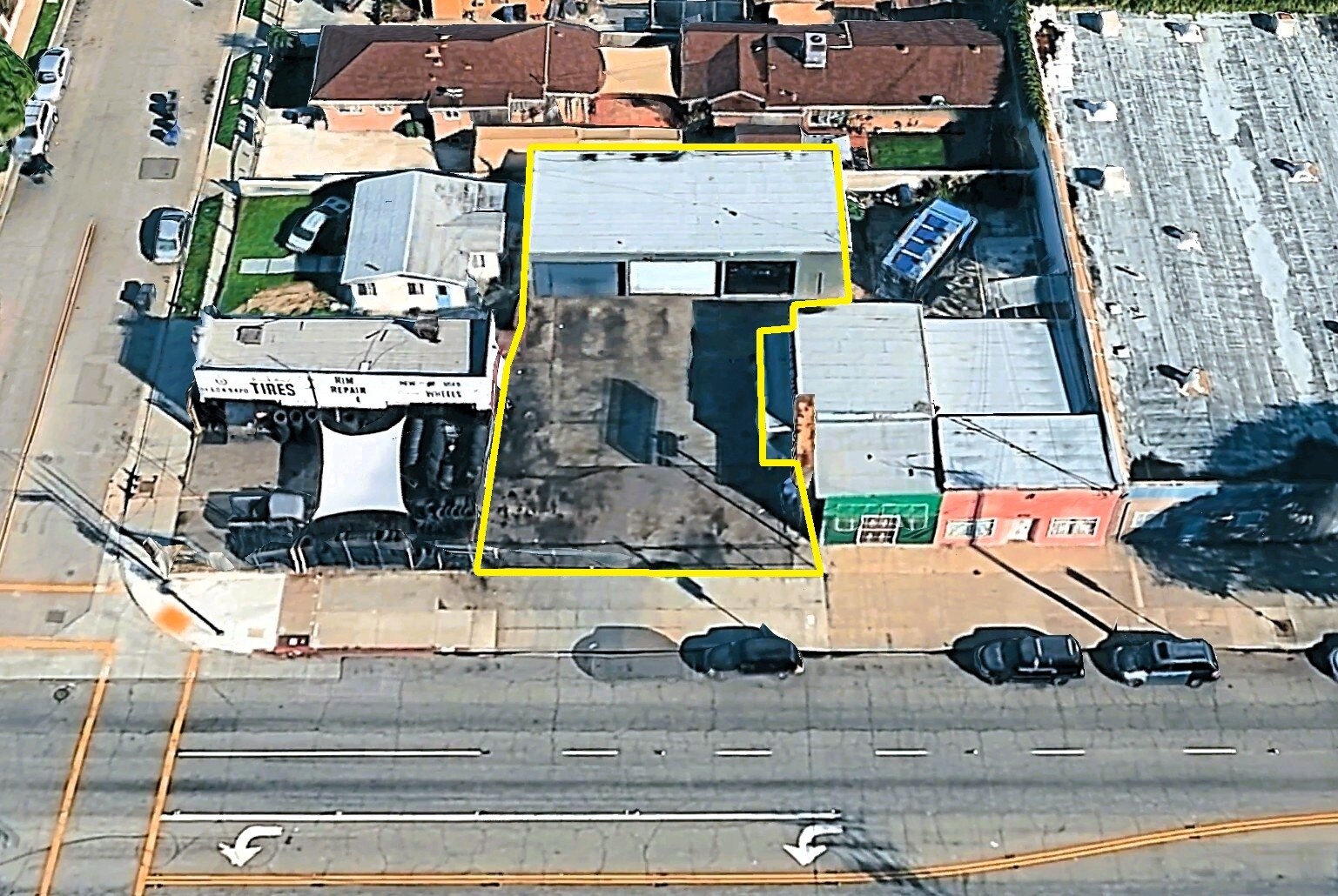 4141 E Olympic Blvd, Los Angeles, CA à louer Photo de l’immeuble– Image 1 sur 5