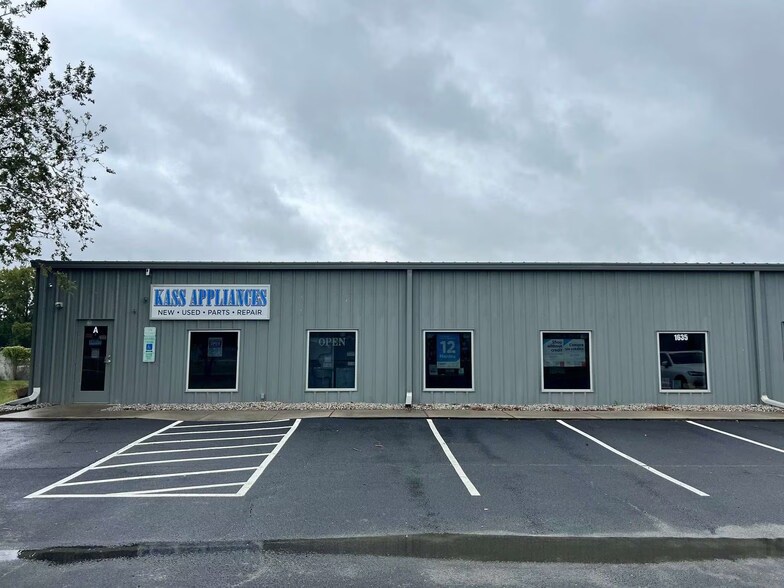 1635 Morgan Mill Rd, Monroe, NC à louer - Photo de l’immeuble – Image 3 sur 4