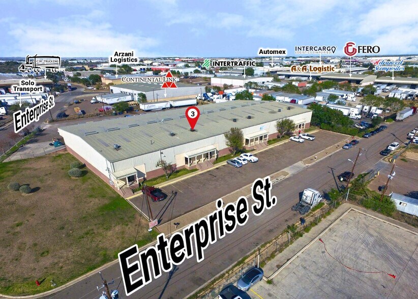 702 Enterprise St, Laredo, TX à louer - Aérien – Image 2 sur 6