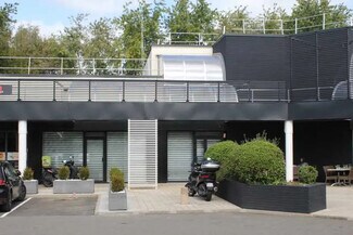 Plus de détails pour 88 Avenue De La Plaine De France, Tremblay-en-France - Local commercial à louer