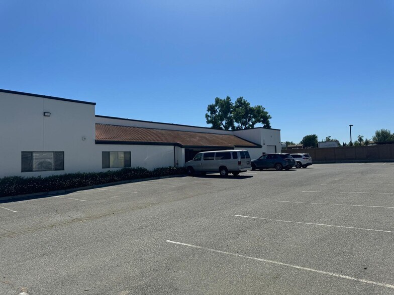 1868-1872 Stone Ave, San Jose, CA à louer - Photo de l’immeuble – Image 3 sur 120