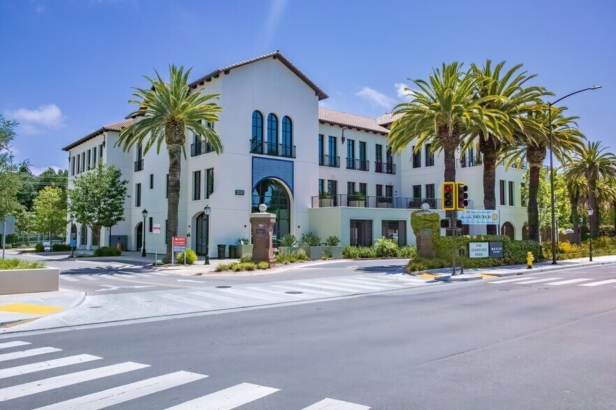 200 El Camino Real, Menlo Park, CA à louer - Photo de l’immeuble – Image 2 sur 6