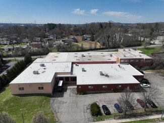 Plus de détails pour 5027 & 5055 Madison Rd – Industriel/Logistique à vendre, Cincinnati, OH