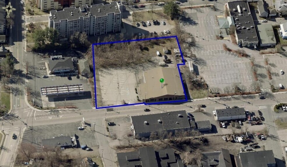 35-41 E Hollis St, Nashua, NH à vendre - Photo de l’immeuble – Image 2 sur 5