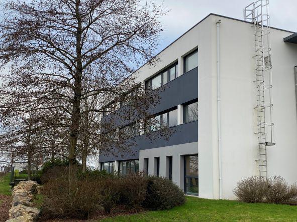 Bureau dans Vannes à louer - Photo de l’immeuble – Image 1 sur 2
