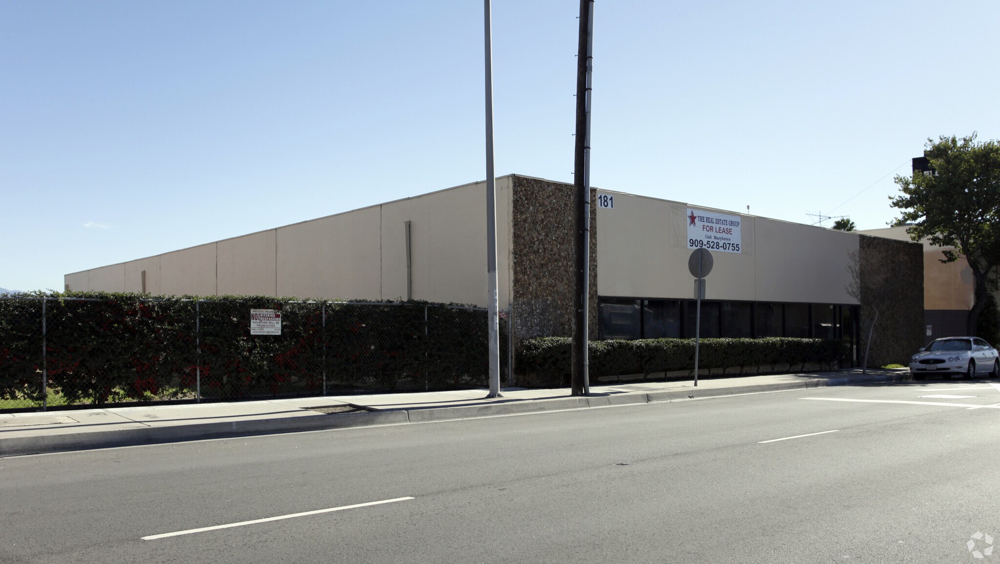 181 S E St, San Bernardino, CA à vendre Photo principale– Image 1 sur 16