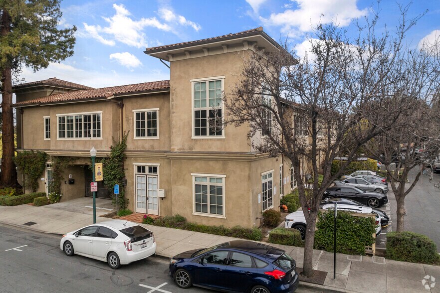 54 Central Ave, Campbell, CA à louer - Photo de l’immeuble – Image 3 sur 12