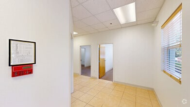 135 Middle St, Lake Mary, FL à louer Numérisation 3D Matterport– Image 1 sur 16