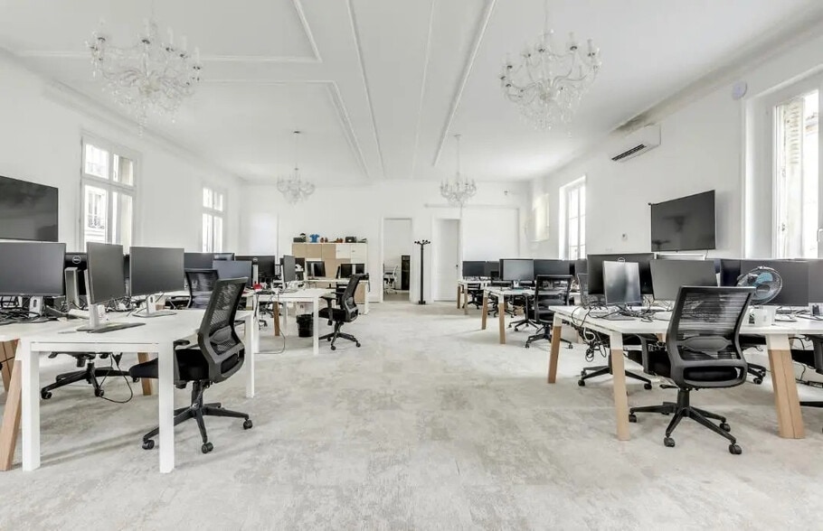 Bureau dans Paris à louer - Photo de l’immeuble – Image 1 sur 7