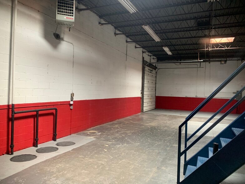 13901-13909 Kostner St, Crestwood, IL à vendre - Photo de l’immeuble – Image 3 sur 15