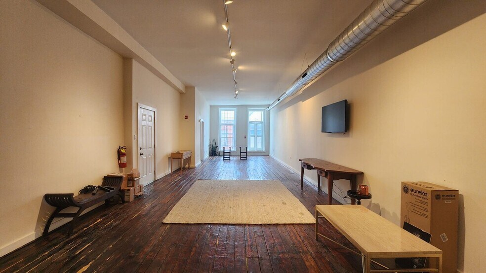 16 N 3rd St, Philadelphia, PA à louer - Photo de l’immeuble – Image 3 sur 16