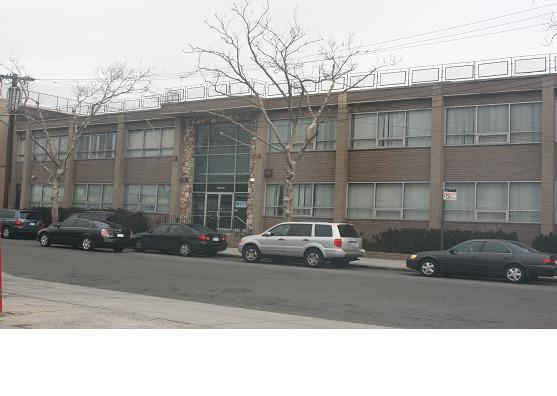 147-31 176th St, Jamaica, NY à louer Photo de l’immeuble– Image 1 sur 3