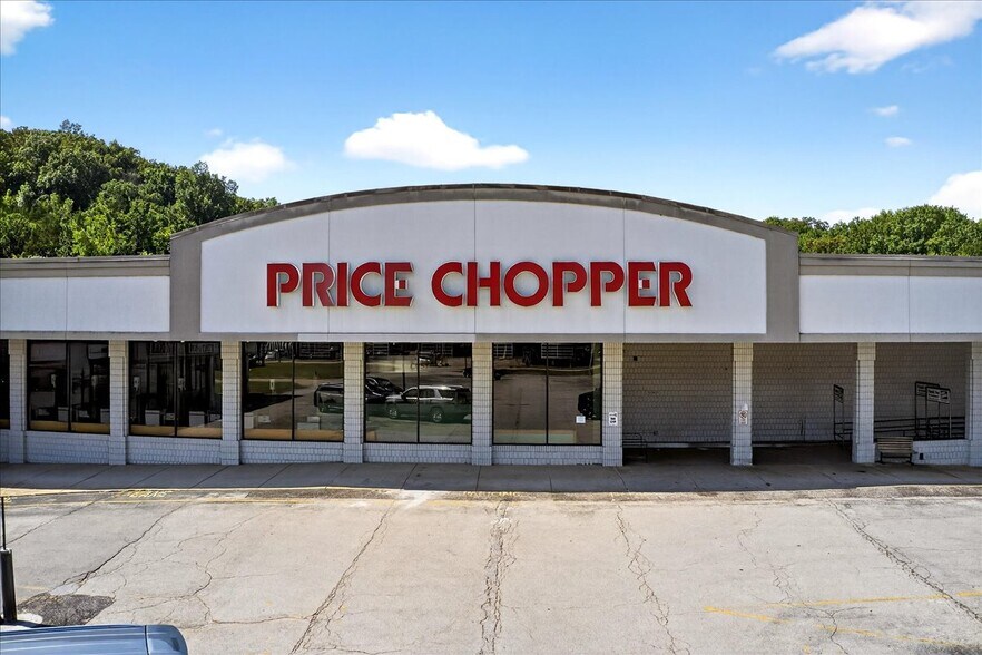 4634-4639 Gravois Rd, House Spgs, House Springs, MO à louer - Photo de l’immeuble – Image 3 sur 91