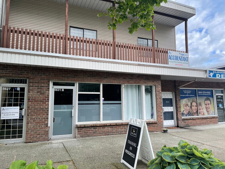 5631 176A St, Surrey, BC à louer - Photo de l’immeuble – Image 1 sur 1