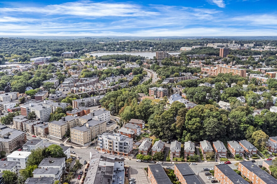 36 Colborne Rd, Boston, MA à vendre - Photo de l’immeuble – Image 3 sur 21