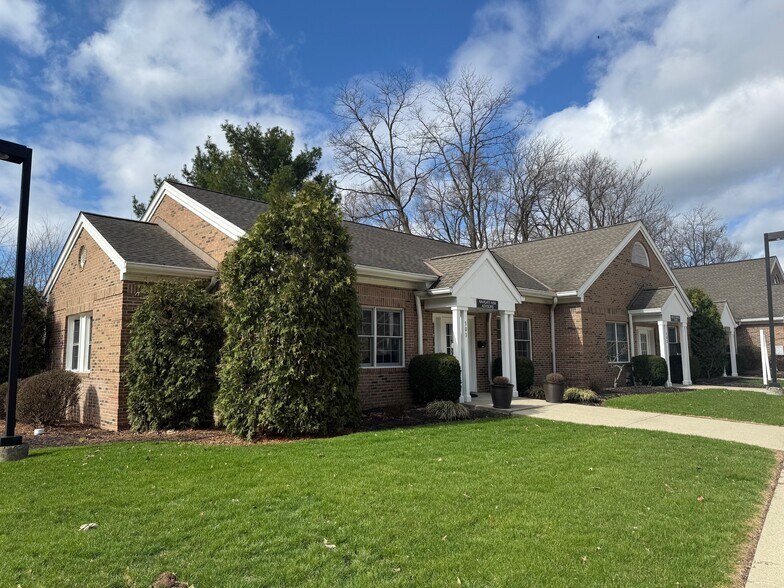 28899 Center Ridge Rd, Westlake, OH à vendre - Photo de l’immeuble – Image 2 sur 17