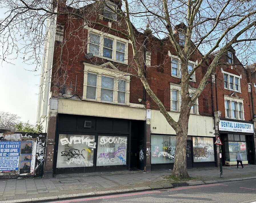 298-300 Brixton Hl, Londres à louer Photo principale– Image 1 sur 1