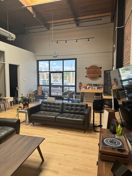 3344-3370 Walnut St, Denver, CO à louer - Photo intérieure – Image 2 sur 9