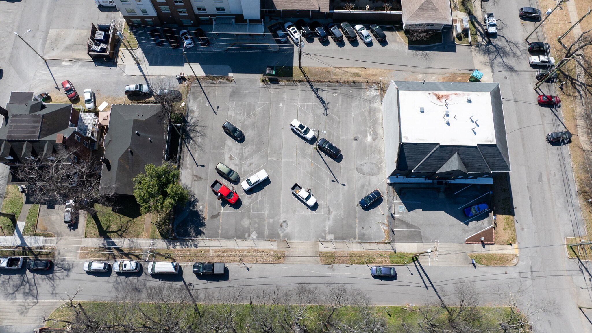 211-215 24th Ave N ave, Nashville, TN à vendre Photo principale– Image 1 sur 6