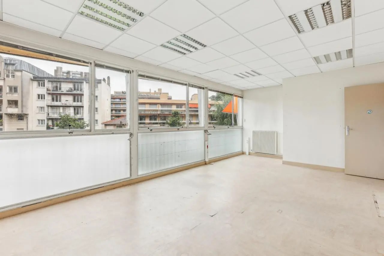 6 Rue Léon Renault, Les Lilas à vendre Photo principale– Image 1 sur 12
