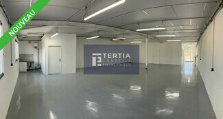 Plus de détails pour Local d'activités à louer