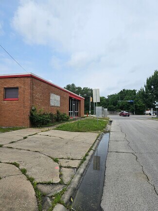 Plus de détails pour 5115-5123 Martin Luther King Jr Blvd, Houston, TX - Local commercial à louer