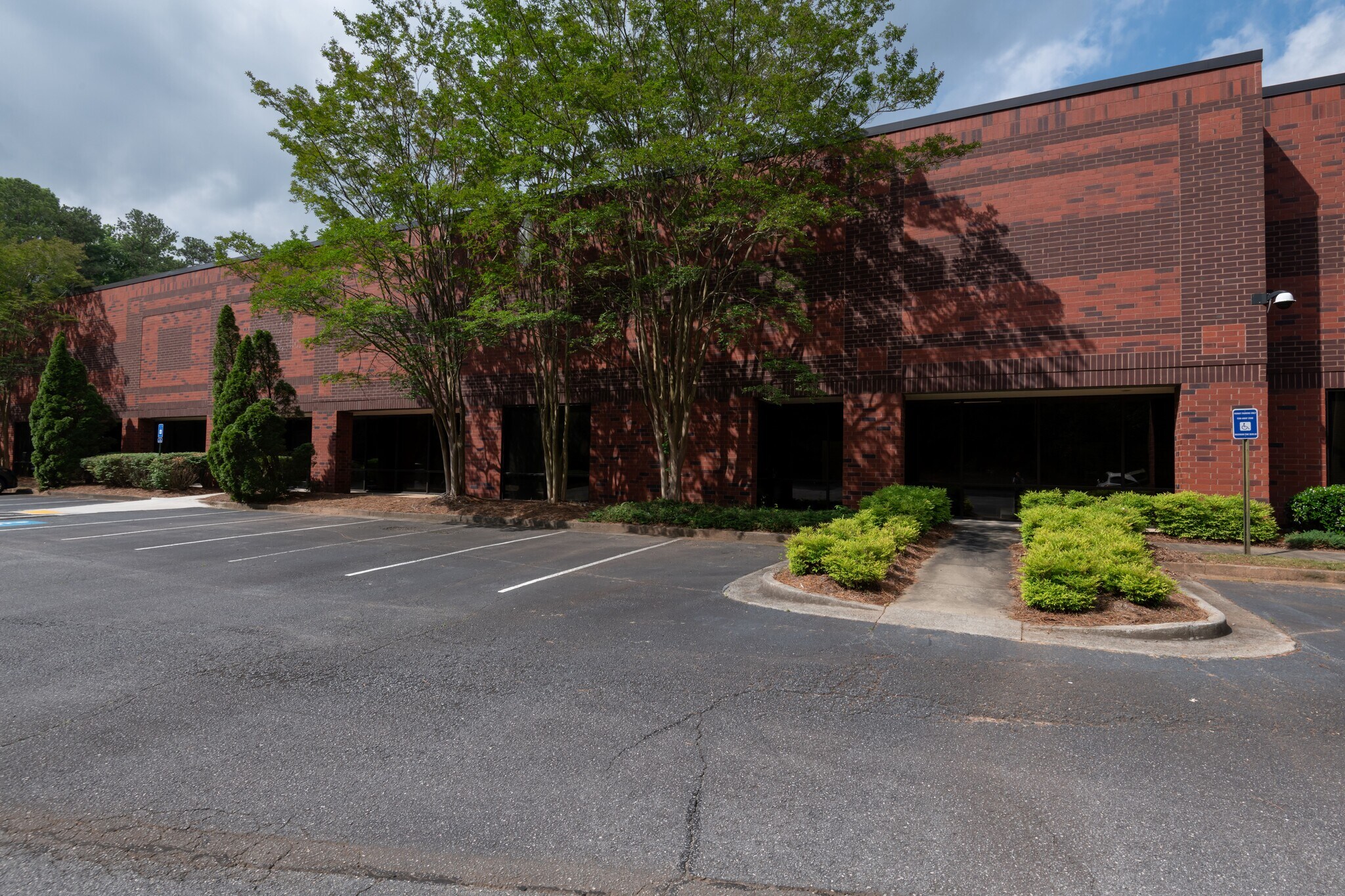 3170 Reps Miller Rd, Norcross, GA à louer Photo de l’immeuble– Image 1 sur 4