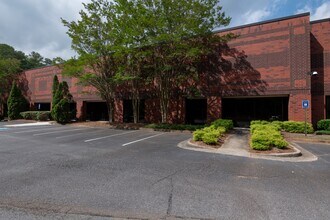 3170 Reps Miller Rd, Norcross, GA à louer Photo de l’immeuble– Image 1 sur 4