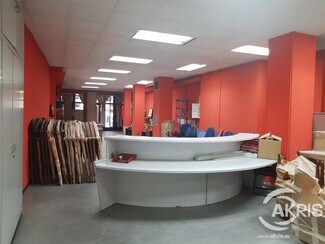 Plus de détails pour Local commercial à louer