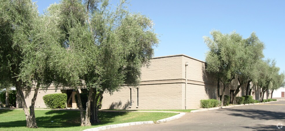 3144 W Lewis Ave, Phoenix, AZ à louer - Photo de l’immeuble – Image 3 sur 14