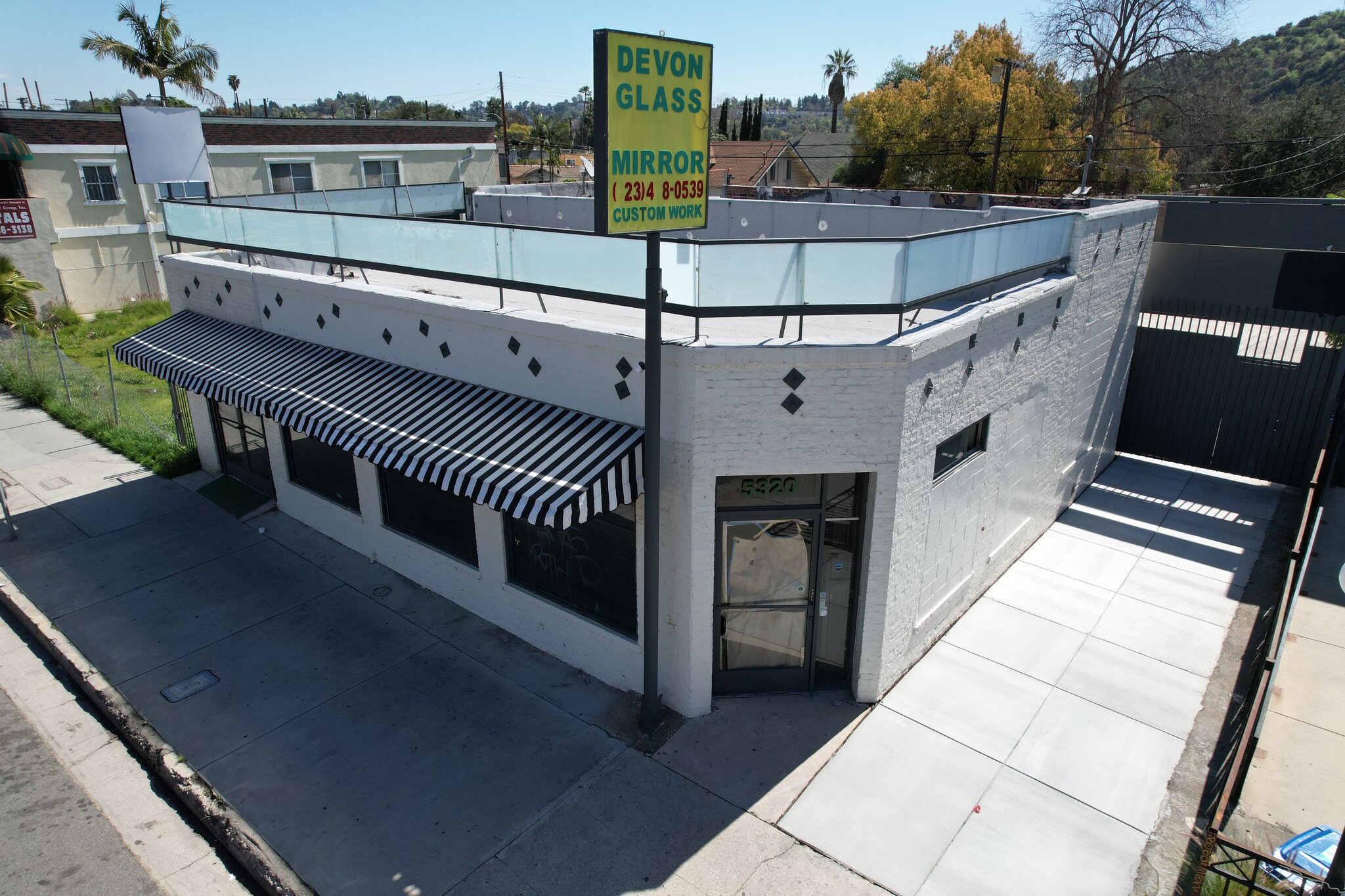 5320 N Figueroa St, Los Angeles, CA à vendre Photo de l’immeuble– Image 1 sur 10