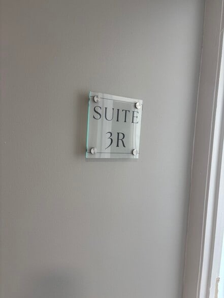 1004 Reisterstown Rd, Pikesville, MD à louer - Photo intérieure – Image 3 sur 13