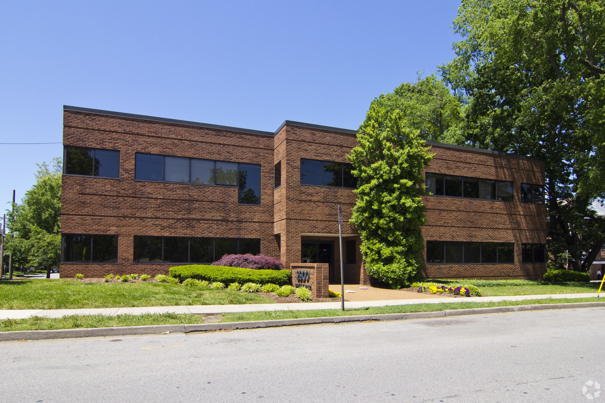 2900 Vanderbilt Pl, Nashville, TN à louer Photo de l’immeuble– Image 1 sur 10