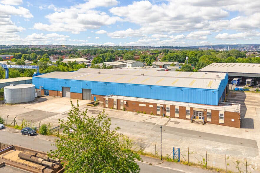 Tinsley Park Rd, Sheffield à louer - Photo de l’immeuble – Image 2 sur 4