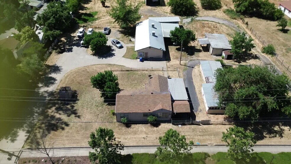 8386 Sheldon Rd, Elk Grove, CA à vendre - Vidéo sur l’annonce professionnelle – Image 2 sur 9