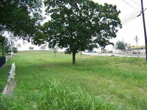 1102 E Polk St, Burnet, TX à vendre Photo principale– Image 1 sur 4