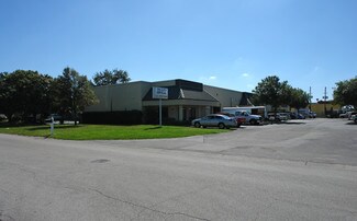 Plus de détails pour 5600 N 115th Ave, Clearwater, FL - Local d'activités à louer
