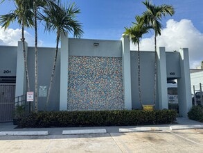 7430 SW 41st St, Miami, FL à louer Photo intérieure– Image 1 sur 1