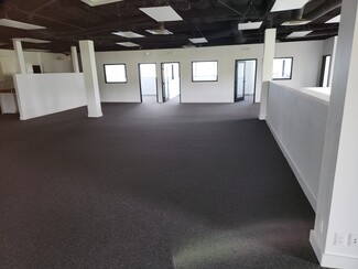 Plus de détails pour 10005-10015 Muirlands Blvd, Irvine, CA - Local d'activités à louer