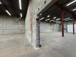 10758-10768 Tucker St, Beltsville, MD à louer Photo intérieure– Image 2 sur 8