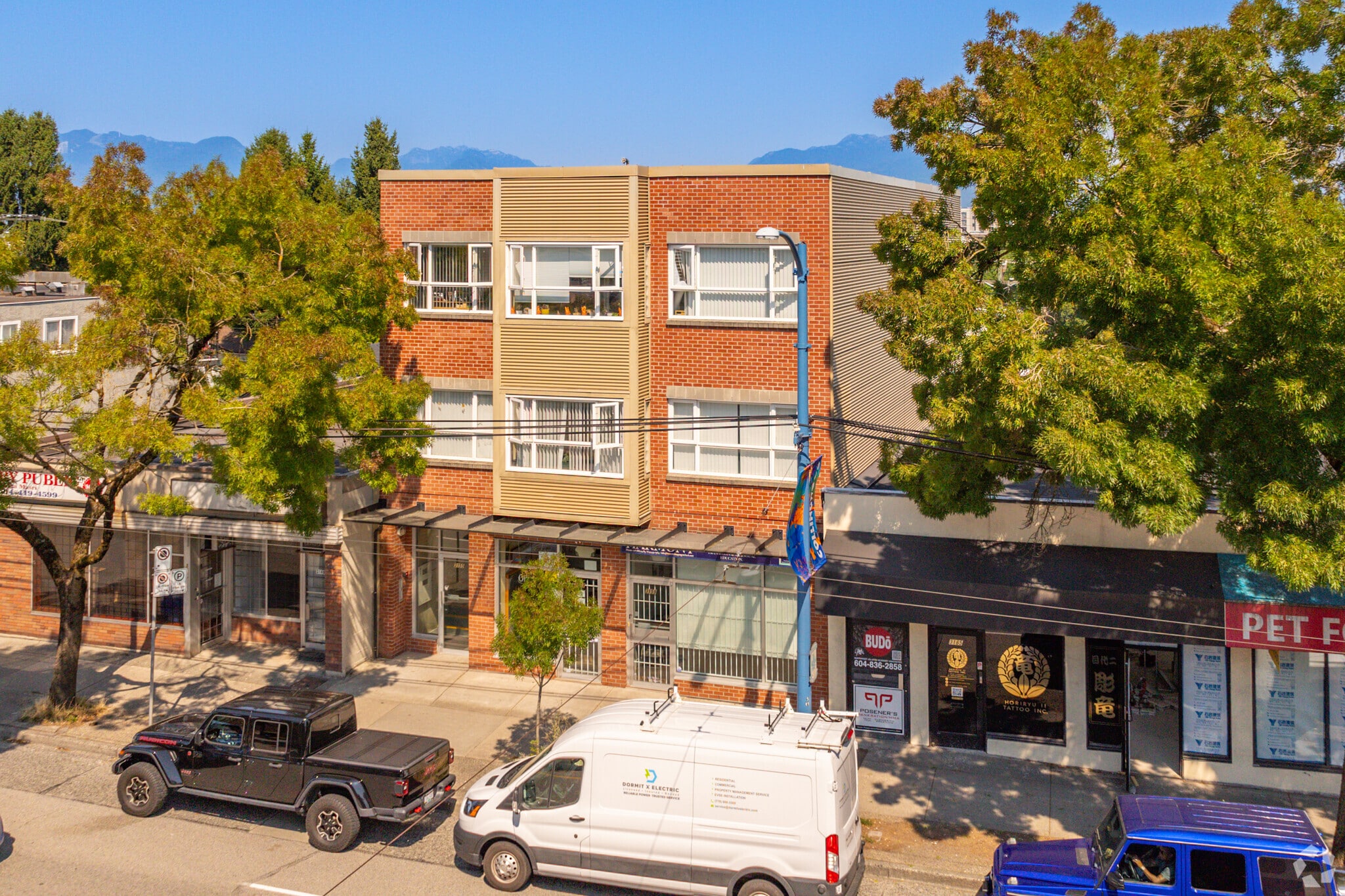 3155-3159 Kingsway, Vancouver, BC à vendre Photo principale– Image 1 sur 4