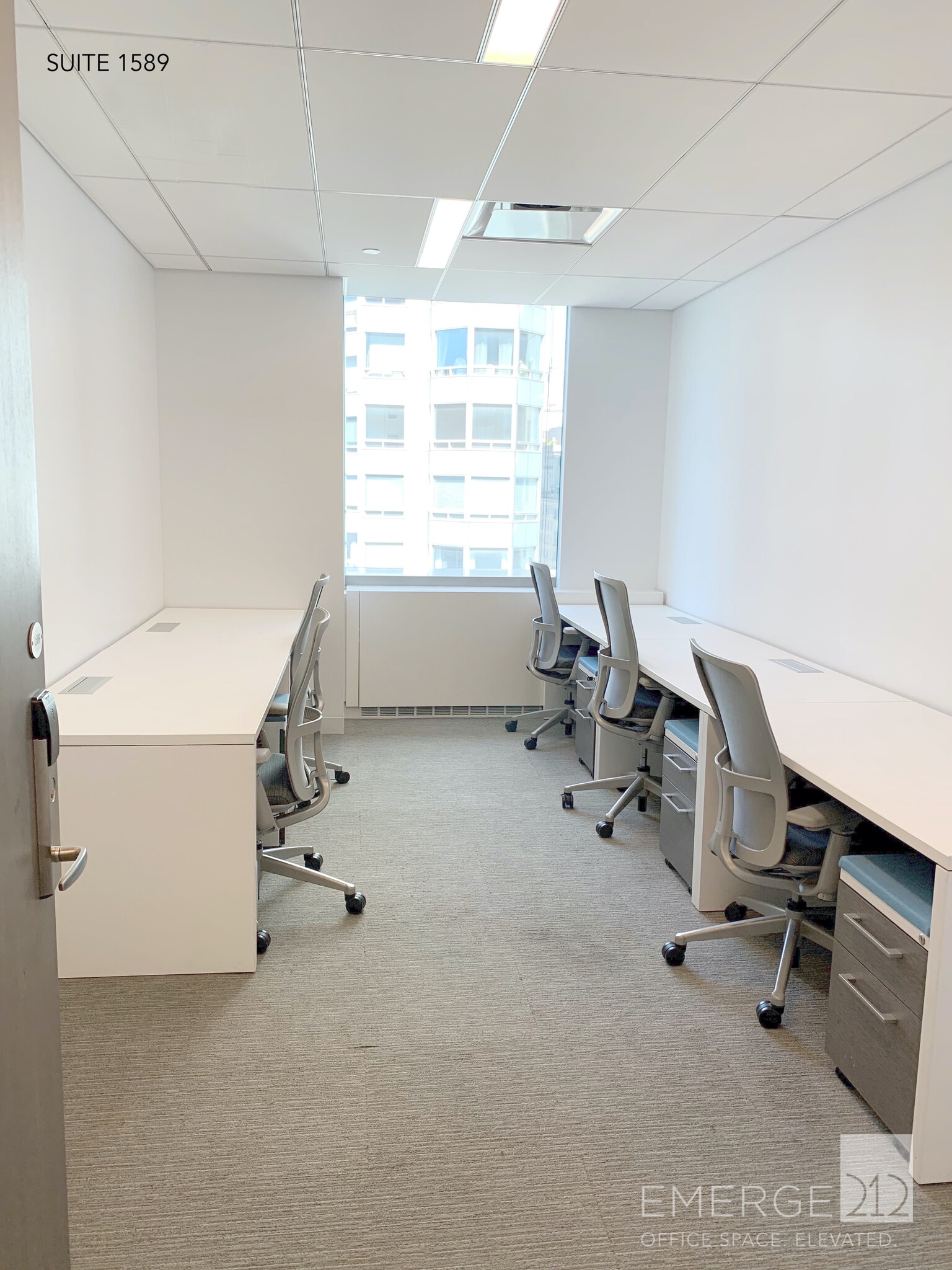 3 Columbus Cir, New York, NY à louer Photo intérieure– Image 1 sur 2