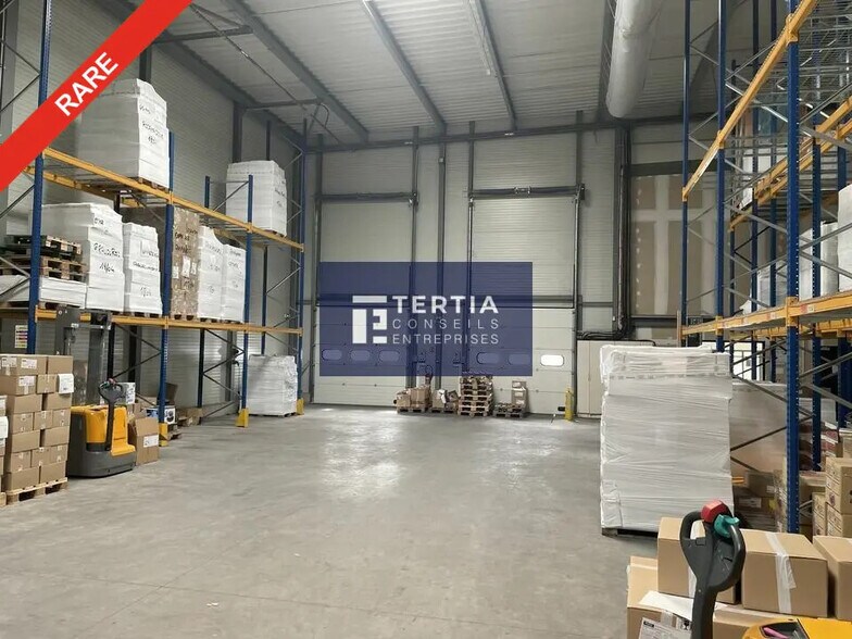 Local d’activités dans Frontignan à louer - Photo intérieure – Image 2 sur 13