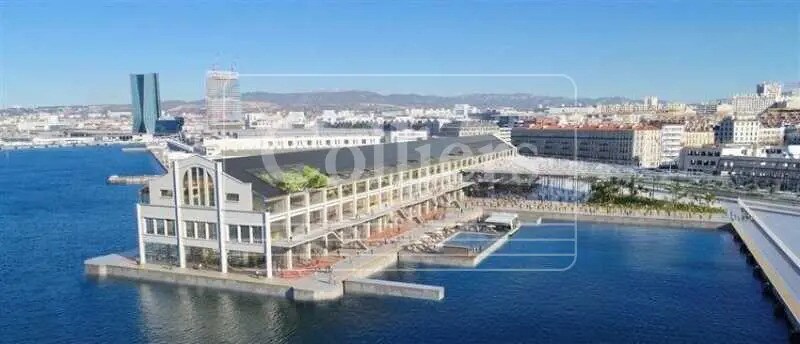 23 Place De La Joliette, Marseille à louer - Photo de l’immeuble – Image 2 sur 20