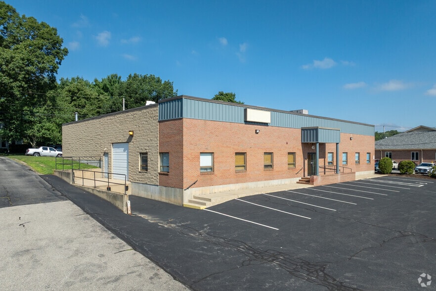 30 Benefit St, Warwick, RI à louer - Photo principale – Image 1 sur 20