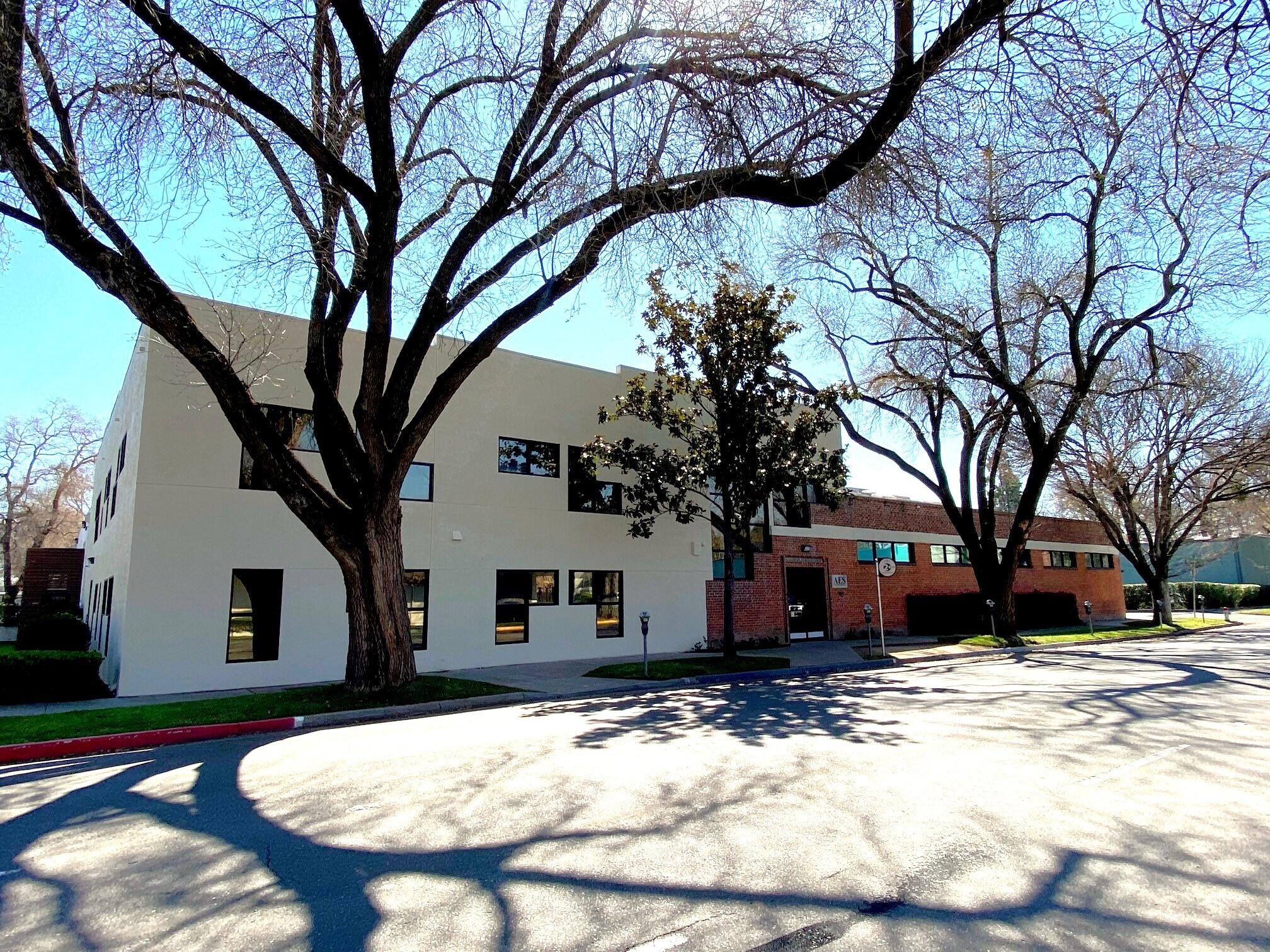 1801 7th St, Sacramento, CA à louer Photo principale– Image 1 sur 4
