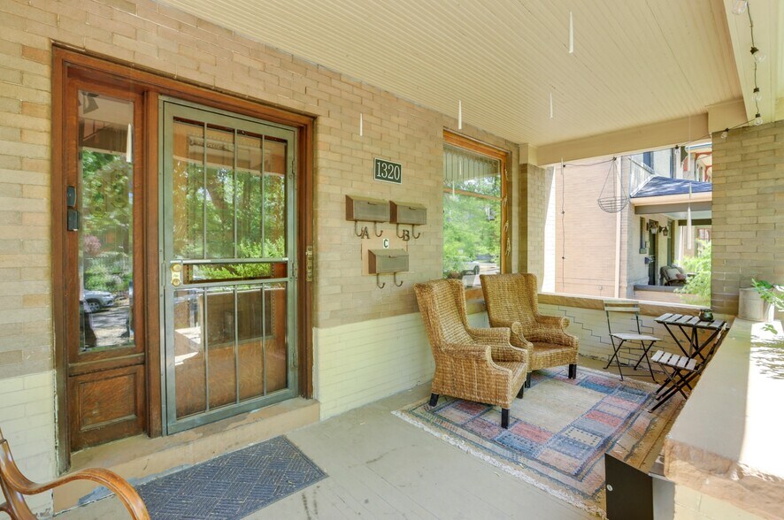 1320 Saint Paul St, Denver, CO à vendre - Photo de l’immeuble – Image 2 sur 16