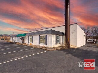 Plus de détails pour 2110 Naegele Rd, Colorado Springs, CO - Local d'activités à louer