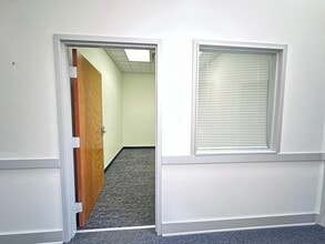 105 N Main St, Culpeper, VA à louer Photo intérieure– Image 2 sur 7