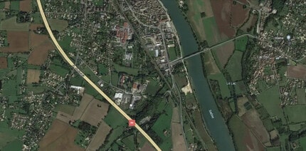 Tournus - VUE AÉRIENNE vue de carte